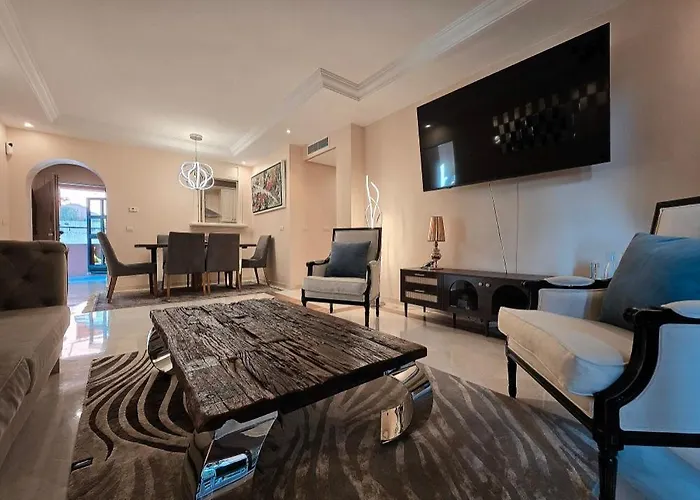 Palacio Don Carlos Marbella