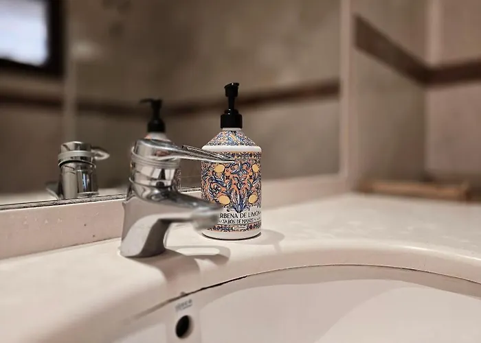 Palacio Don Carlos Apartman Marbella