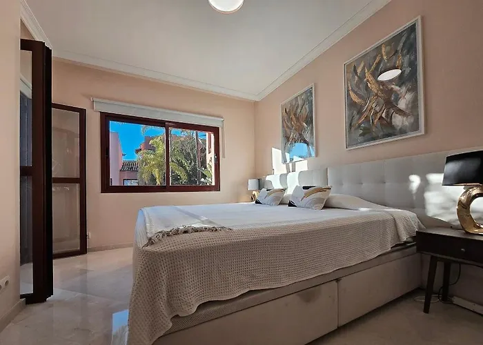 Palacio Don Carlos * Marbella