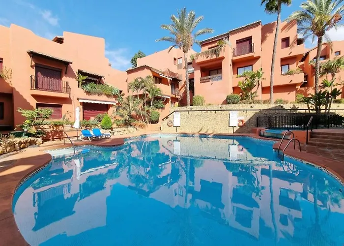 Palacio Don Carlos Marbella